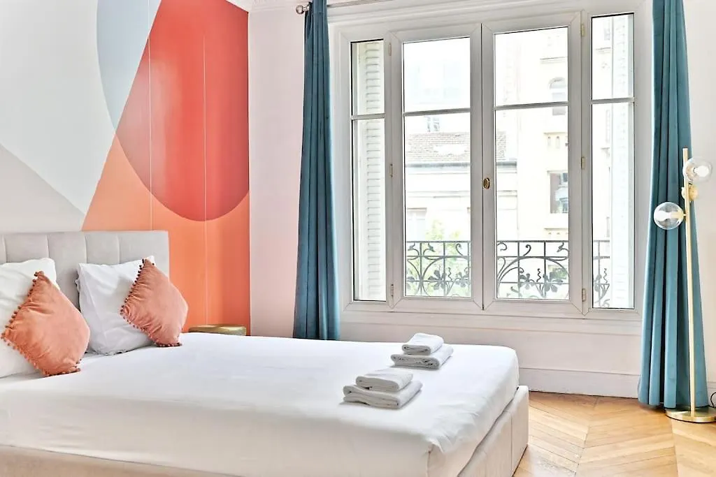 Haussmannien Lumineux Et 아파트 파리